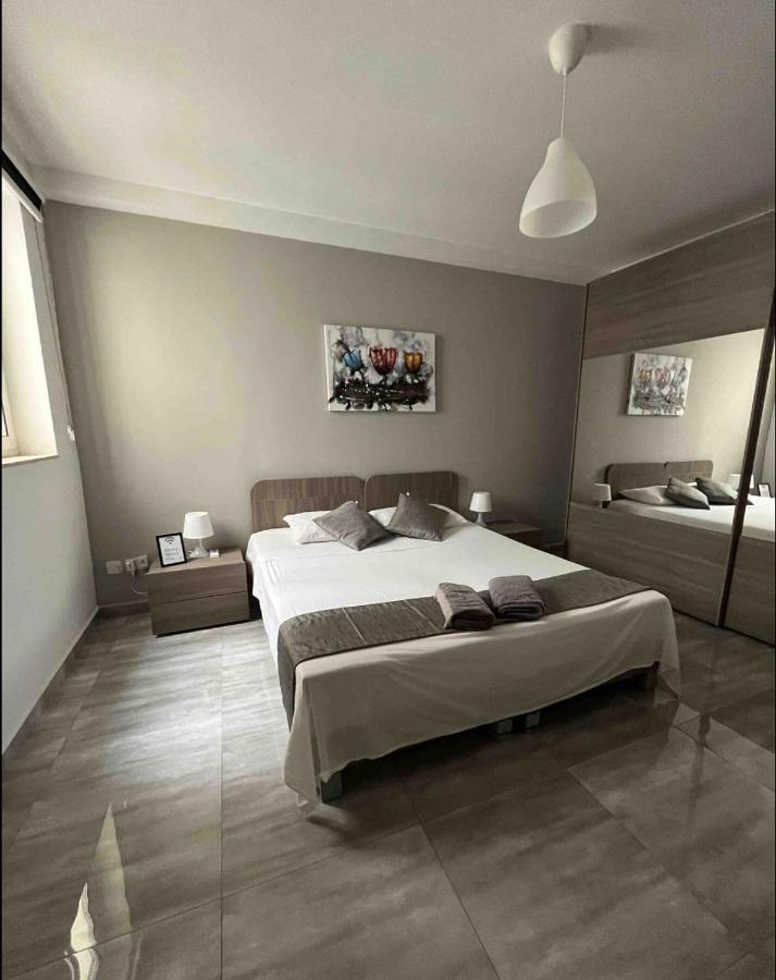 F10 Modern And Bright Apartment In Malta Msida Exterior foto